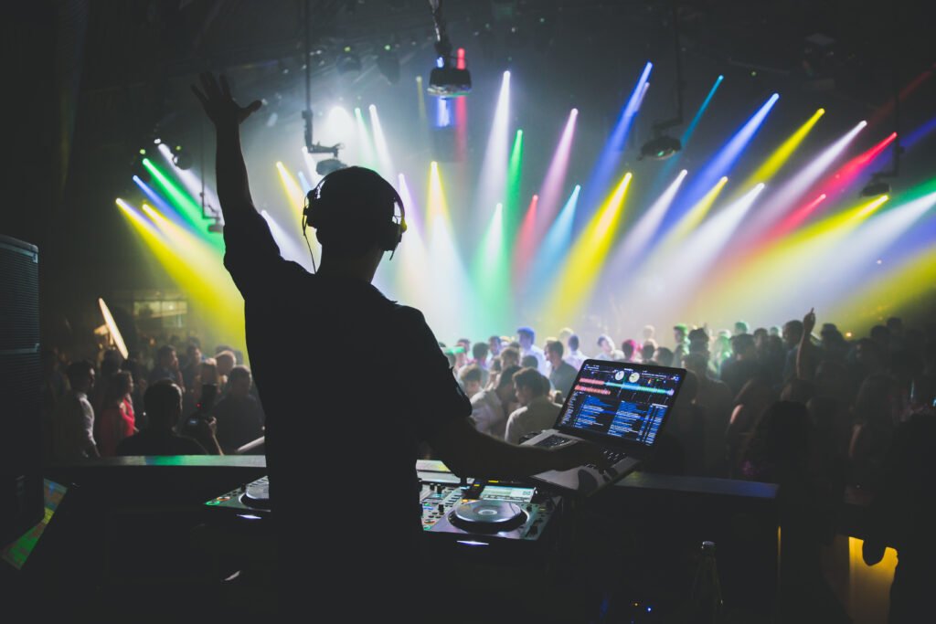 Ultimate Guide to DJ Services in Dubai: Best Prices and Exceptional Quality