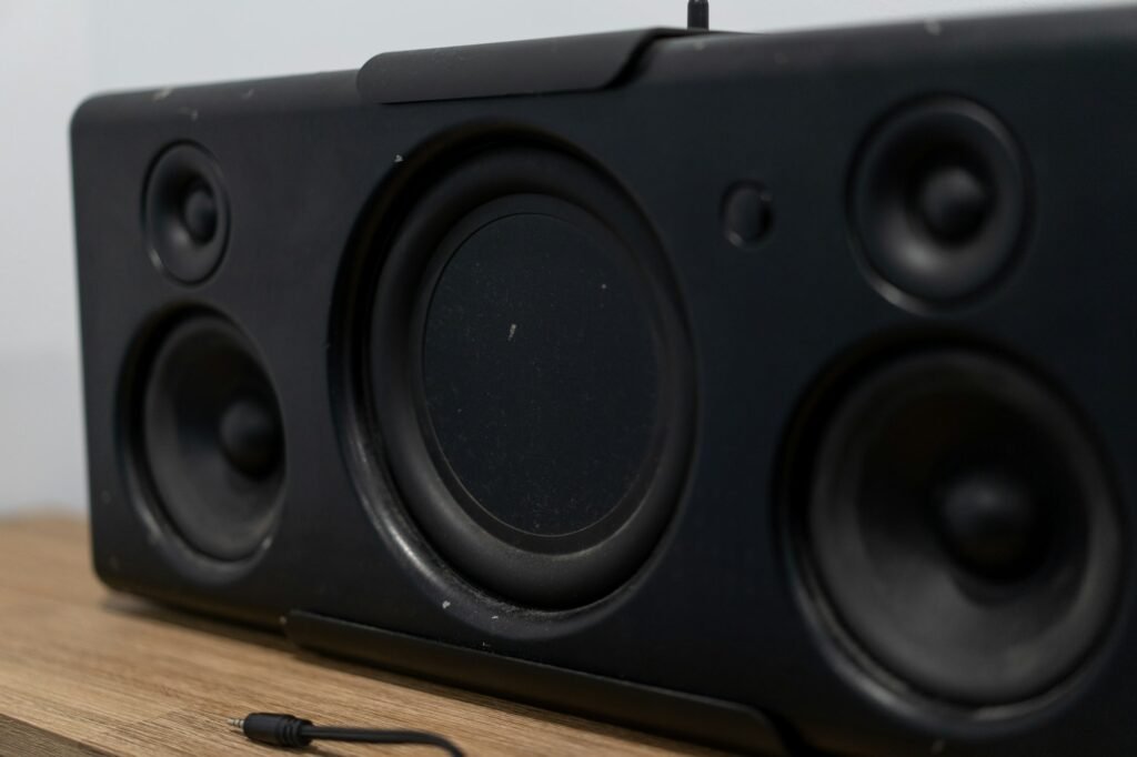 Speaker for rent in Dubai, UAE